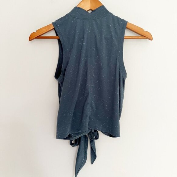 Lululemon Time To Restore Mock Neck Tank Size 2 Iron Blue - Picture 2 of 6